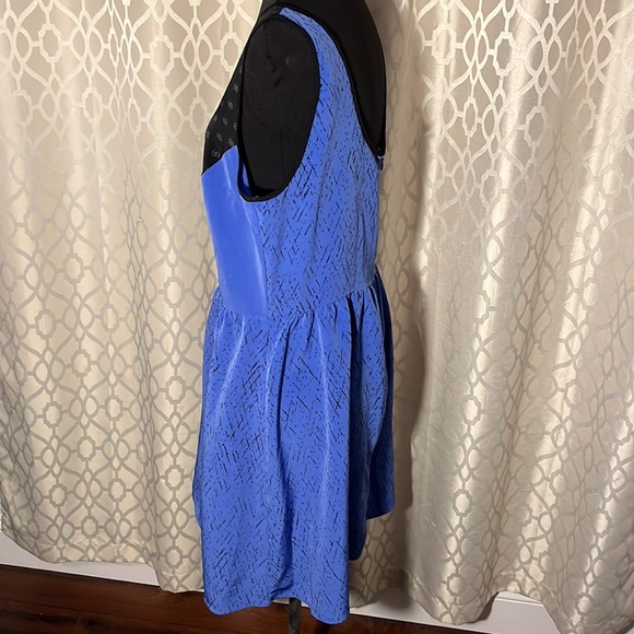 Blue and black Attention size 10 dress with zipper back - Picture 4 of 10
